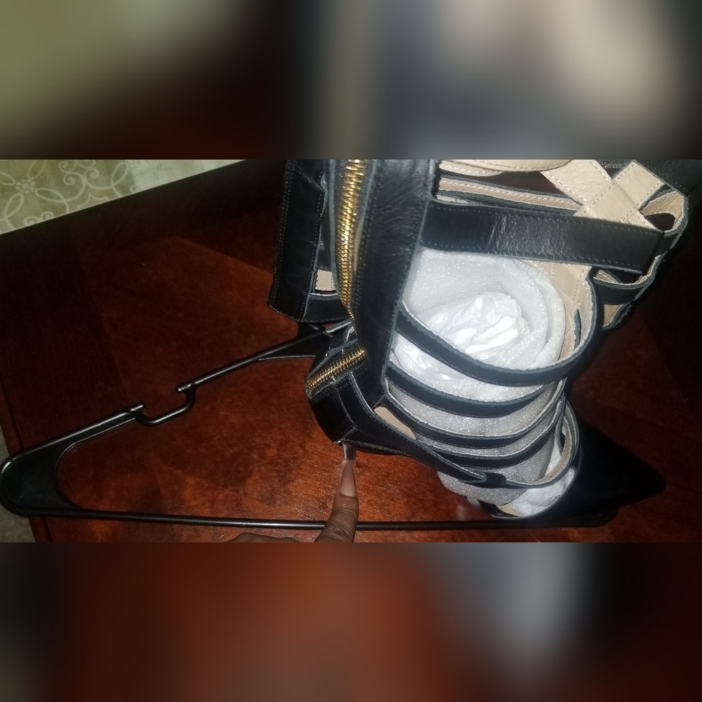 XigiNY strappy boot 8.5 & 9 - Picture 8 of 11